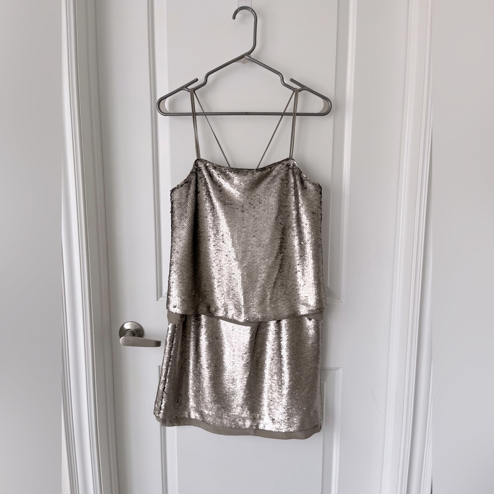 Merona sequin shift dress! Size 2 worn once! Fully lined and amazing quality 🤍